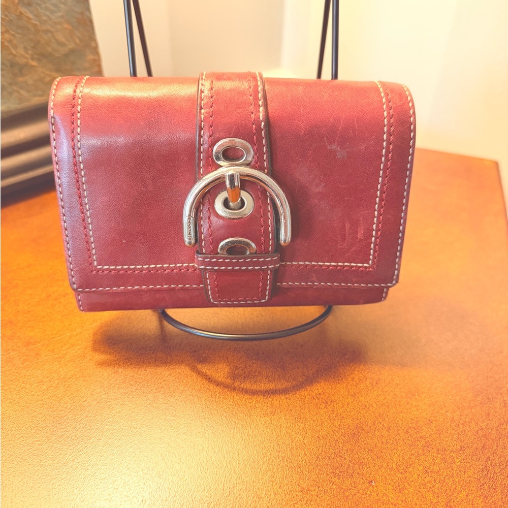 Coach Wallet - Red Leather - Vintage Style